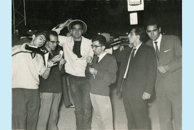 1962-63 Proy Utiles y Htas<br />se encuentra en el centro con sombrero<br />