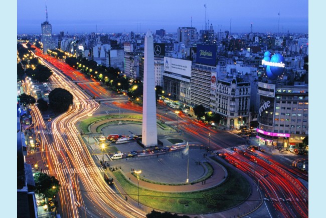 Descripción: Avenida de Mayo Buenos Aires