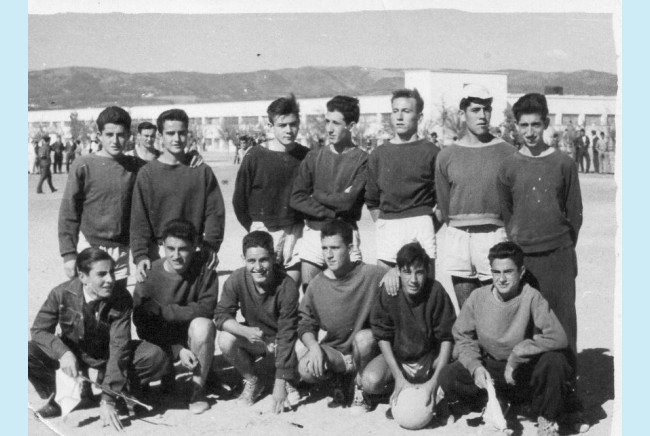 Sabino Olano (3) Castro Yepes (4) Mariano Ibañez de Hoyos (6 portero) Tolo Brao (7)<br />Carlos Machain (8) Teodoro Perez de Pedro (9) Jose Gonzalez Ramos (13) <br />